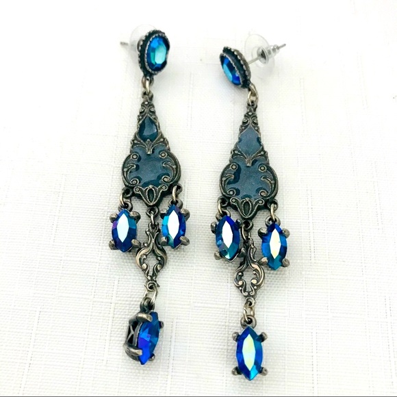 Earrings~Iridescent Blue Long / Host Pick - Picture 14 of 16